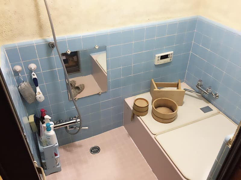 バスルーム BEFORE