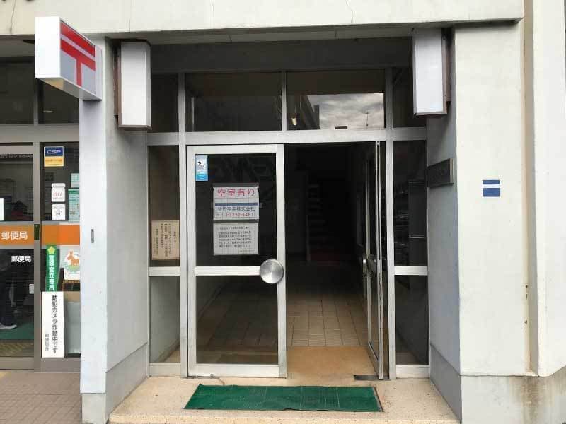 エントランス BEFORE